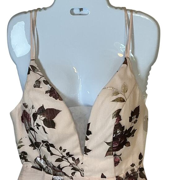 CRYSTAL DOLL Pink Metallic Floral Deep V-Neck Ball Gown Prom Bridesmaid Sz 3 - Picture 2 of 15